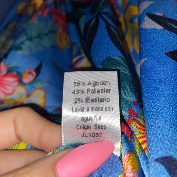 Off the shoulder long sleeve shirt - Picture 6 of 8